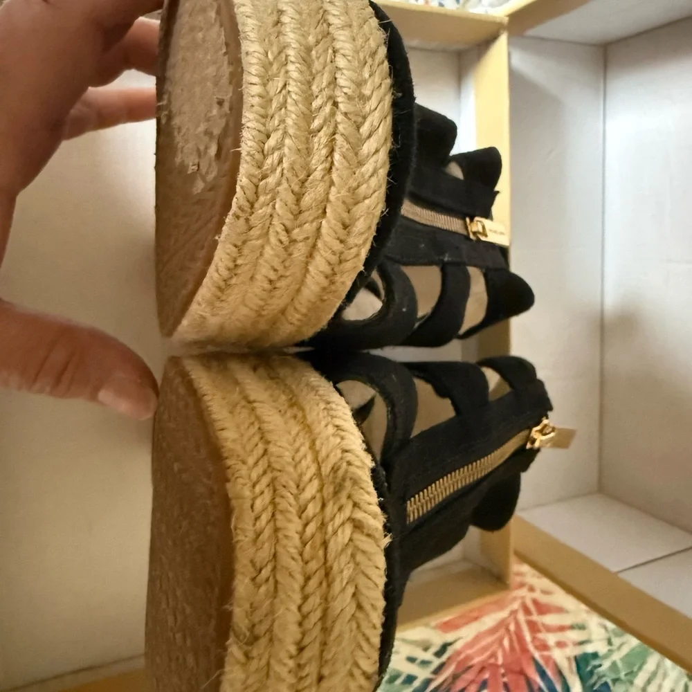 Michael Kors Black and Gold “Damita” Wedge Sandals size 7